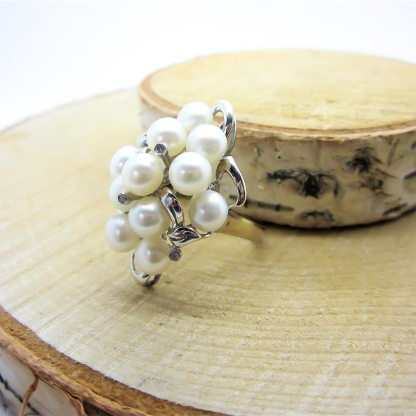 14k White Gold Fresh Water Cluster Pearl Ring